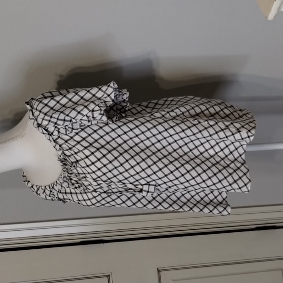 Max Studio Nordstrom blouse top  black white check ruffle sleeve size medium - Picture 2 of 10